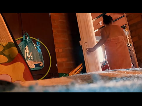 ❤️ Менин акем душка кирип ээрчийт, мен душка түшсөм, ал мени эркелетет. ❤️ Силиктөө видео  боюнча бизде ☑